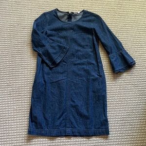 Gap chambray dress size XSP - has pockets!